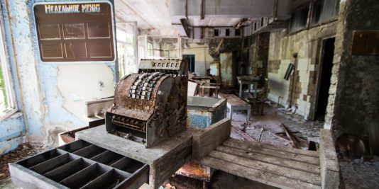 Magasins Pripyat après la catastrophe