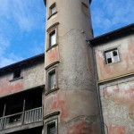 chateau abandonné