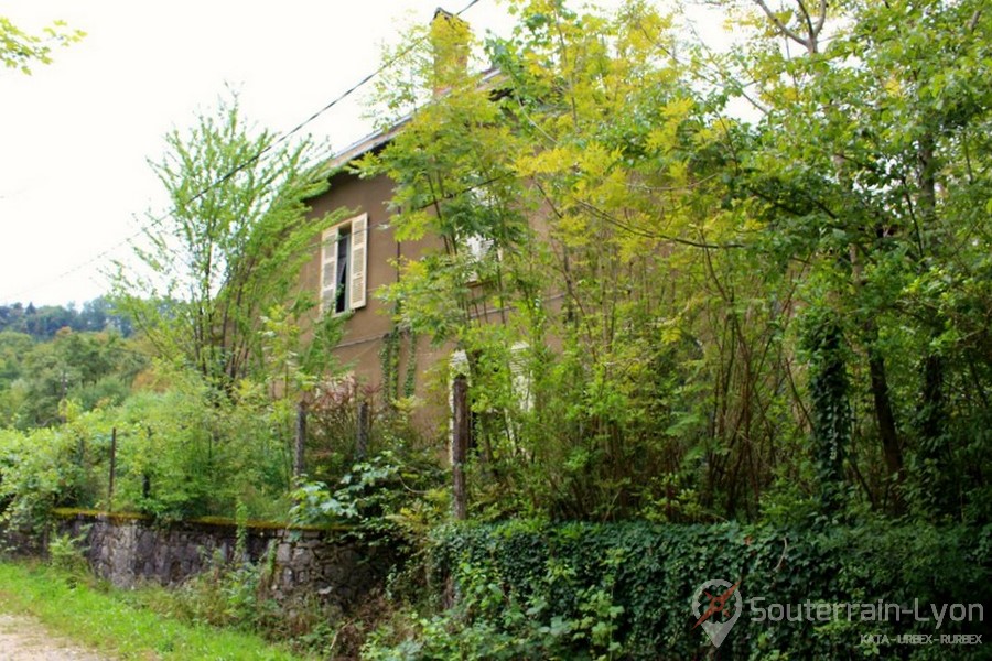 lotissement abandonné