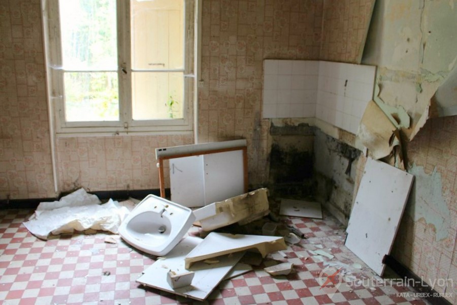 lotissement abandonné