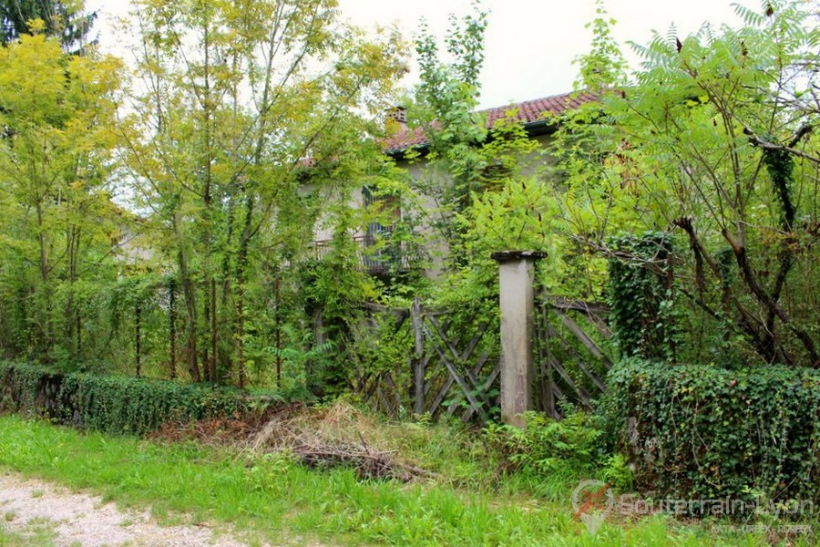 lotissement abandonné
