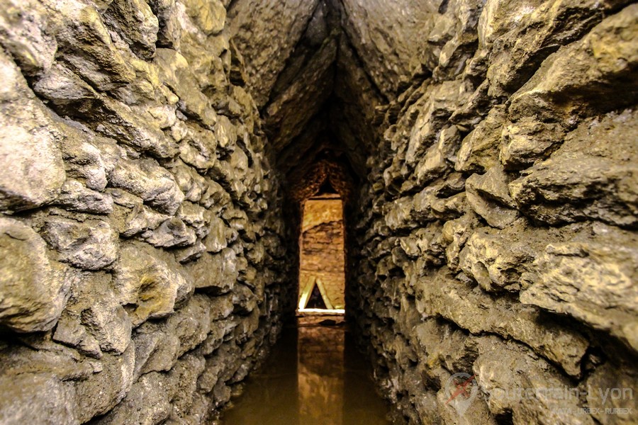 souterrain triangulaire lyon