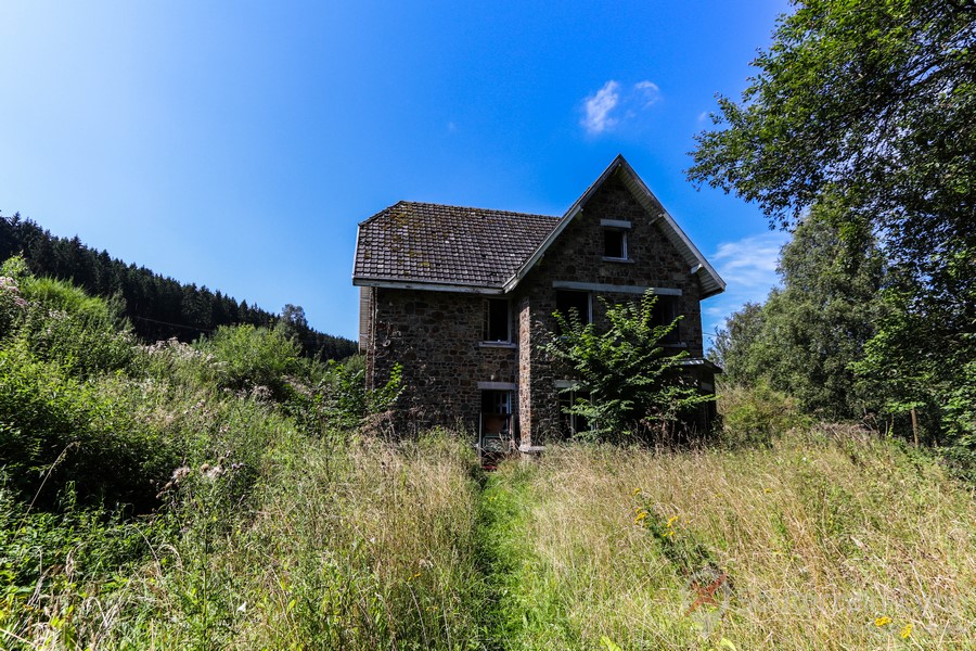 Manoir aux Poupées maison abandonnée urbex