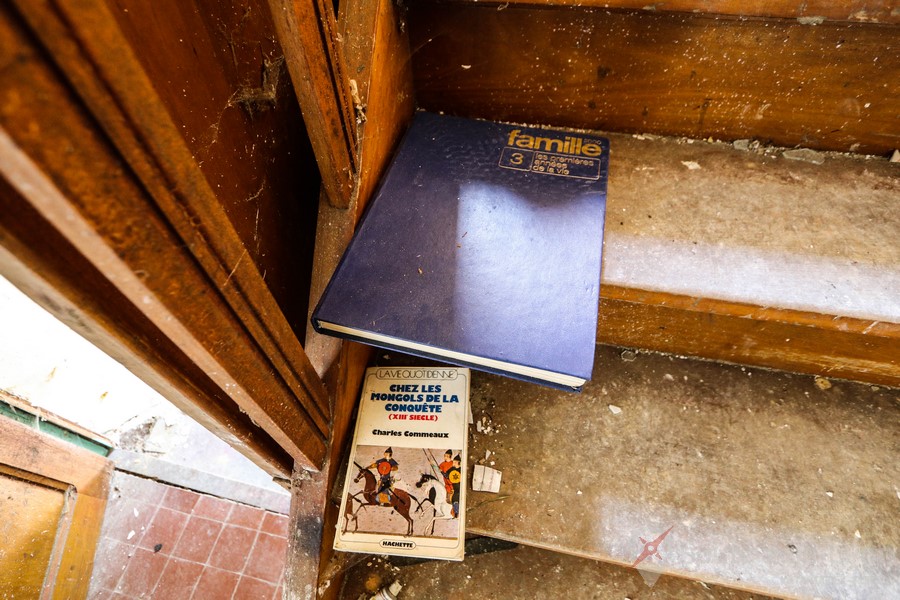 Manoir aux Poupées maison abandonnée urbex