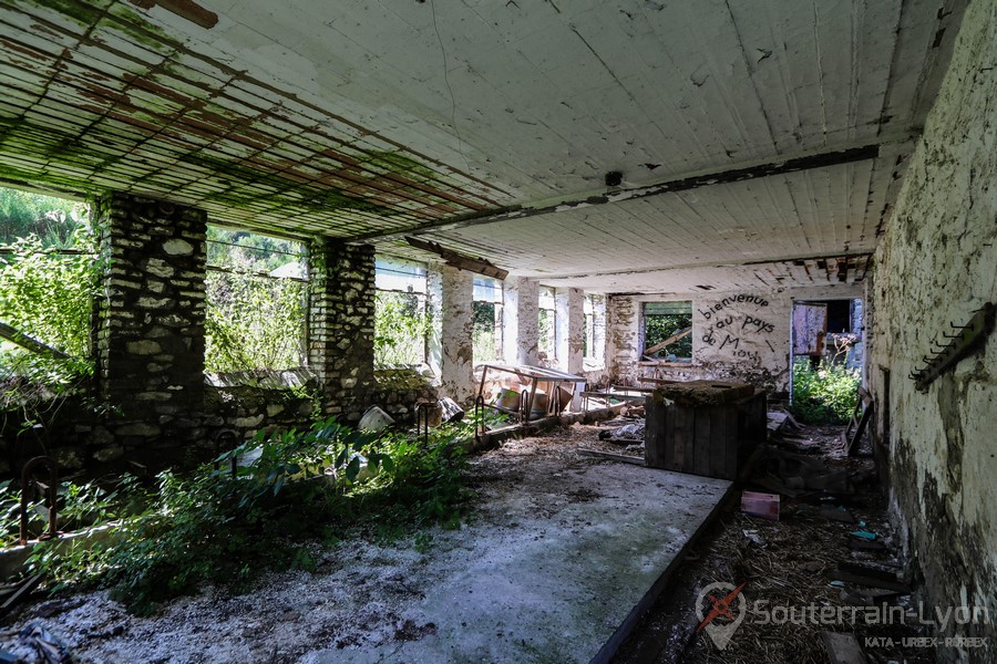 Manoir aux Poupées maison abandonnée urbex