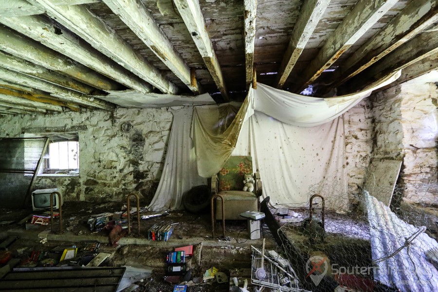 Manoir aux Poupées maison abandonnée urbex