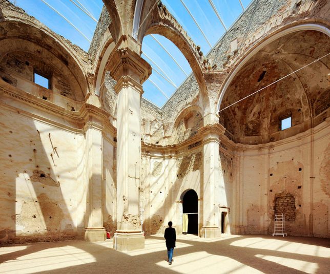 Restauration de ruines eglise à Tarragone par Ferran Vizoso Architecture