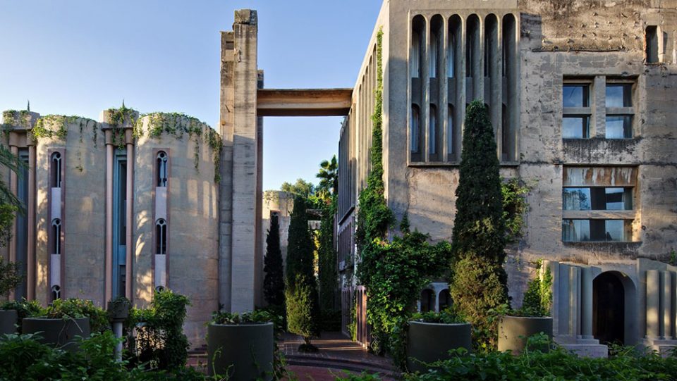 Restauration de ruines l'équilibre en histoire et modernité