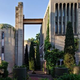 Restauration de ruines l'équilibre en histoire et modernité