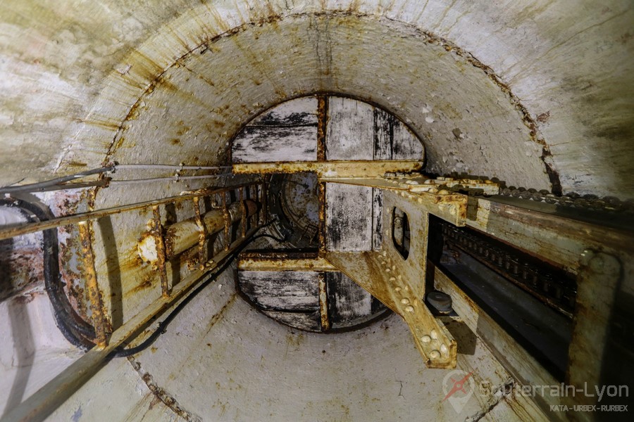 Bunker du Pur bunker abandonné urbex-21