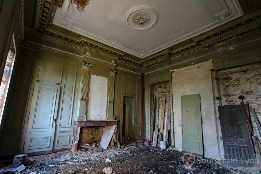 Château Bambi chateau abandonné urbex-12