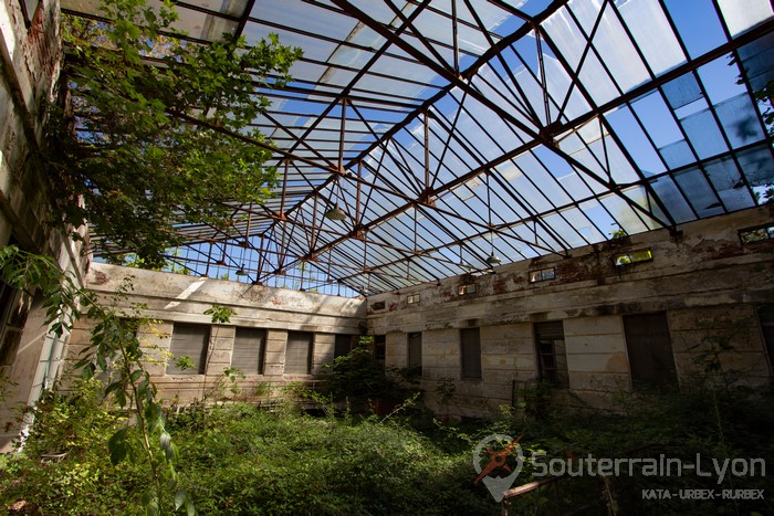 Manicomio di V sanatorium abandonne-73