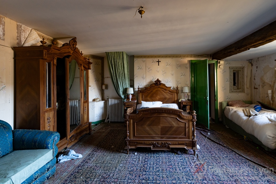 chambre chateau abandonné urbex