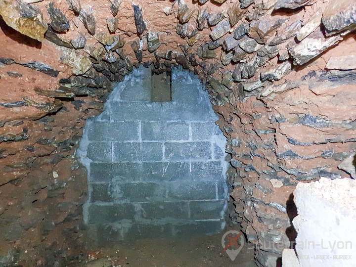 le souterrain Cloaca Exploration égout romain Lyon 7